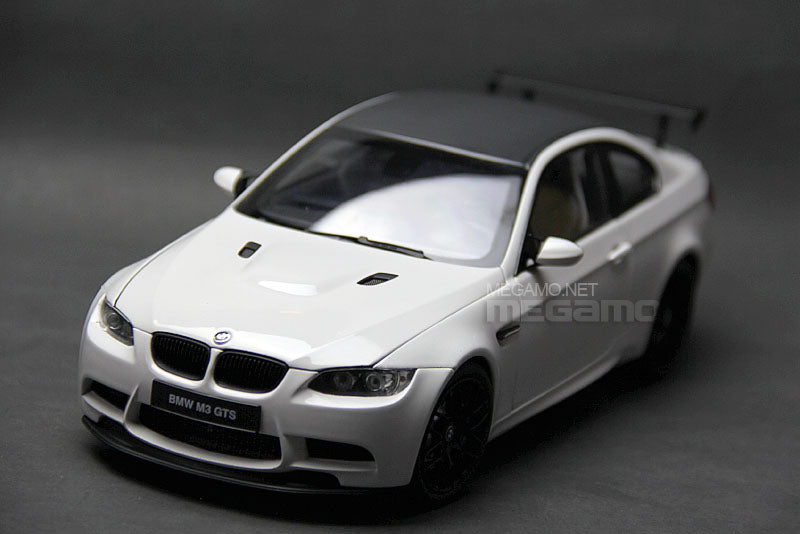 1/18 Kyosho BMW e92 M3 GTS Alpine White BBS Carbon roof Blue Caliper  Limited Ed 1 of 600 pcs RARE Discontinued