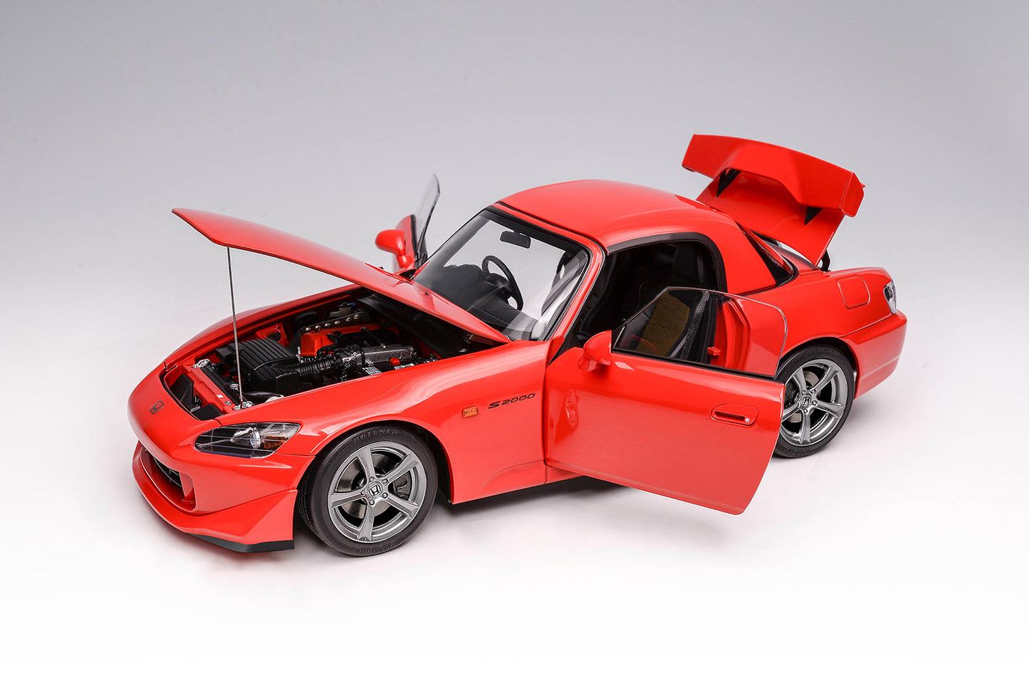 Pre Order 1/18 Motorhelix Honda S2000 Type-S AP2 2007 JDM Diecast Full Open with Engine Model