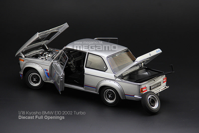 1/18 Kyosho BMW 2002 Turbo E10 1972 White Silver Diecast Full Openings