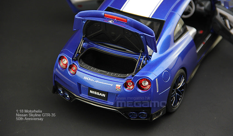 1/18 Motorhelix Nissan Skyline GT-R R35 50th Anniversary Diecast Full Open  with Engine Model - Blue (Without Engine & Crane)