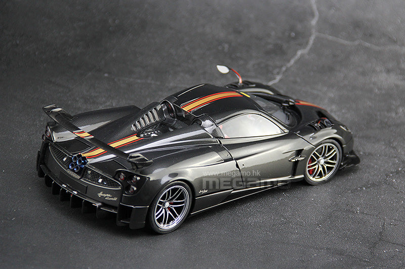 1/18 LCD Pagani Huayra Roadster BC Carbon Black Diecast Full Openings