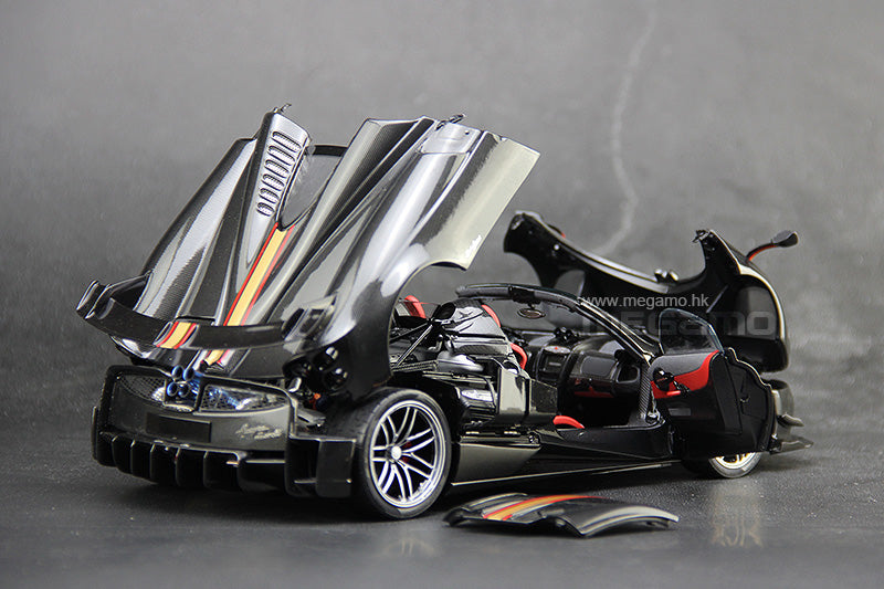 1/18 LCD Pagani Huayra Roadster BC Carbon Black Diecast Full Openings