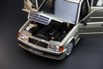 1/18 Norev Mercedes-Benz 190E 2.3-16 W201 Smoke Silver 1984 Diecast Full Open