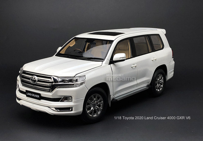 Land cruiser store diecast 1 18