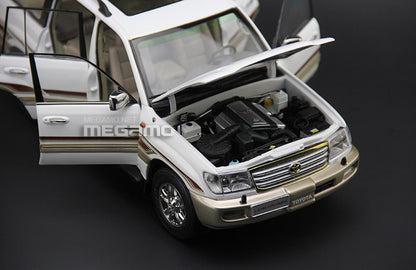 1/18 FAW Toyota Land Cruiser LC100 V6 White Full Open Diecast